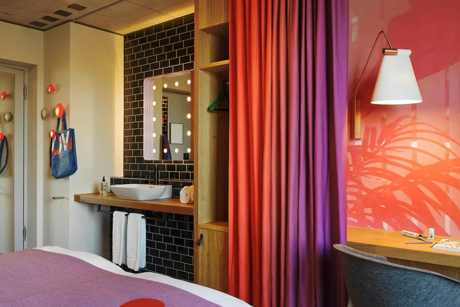 25hours Hotel Langstrasse — Zurich, Switzerland, photo 3