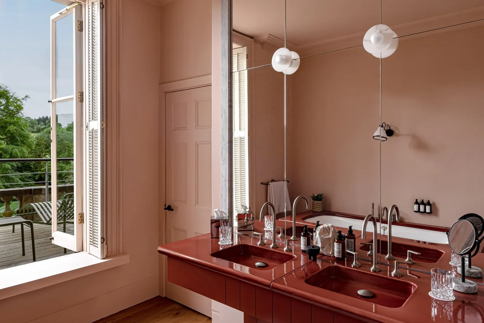Cowley Manor Experimental — Cheltenham, United Kingdom, photo 4