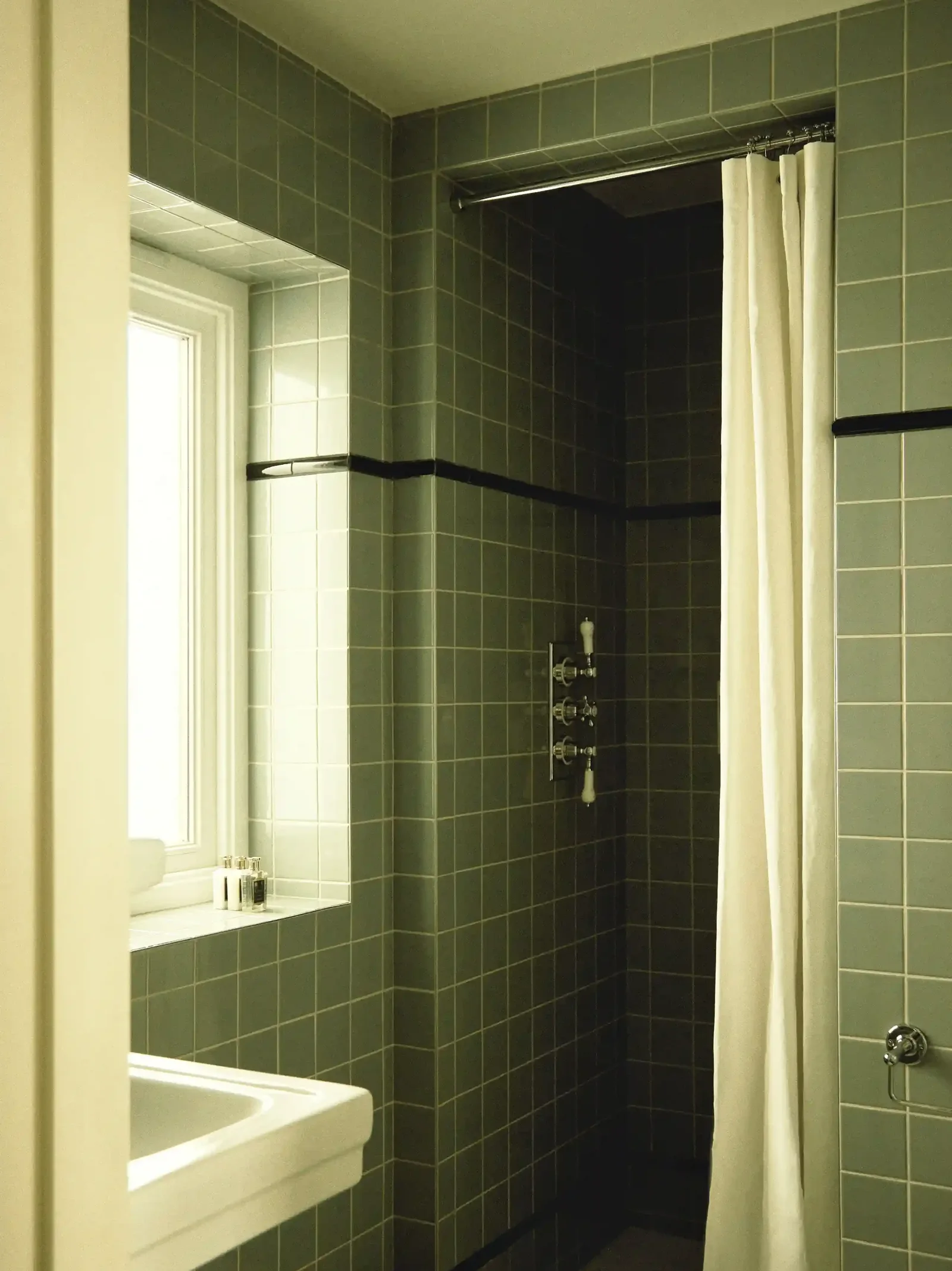 Grand Hotel Bellevue London — London, United Kingdom, photo 5