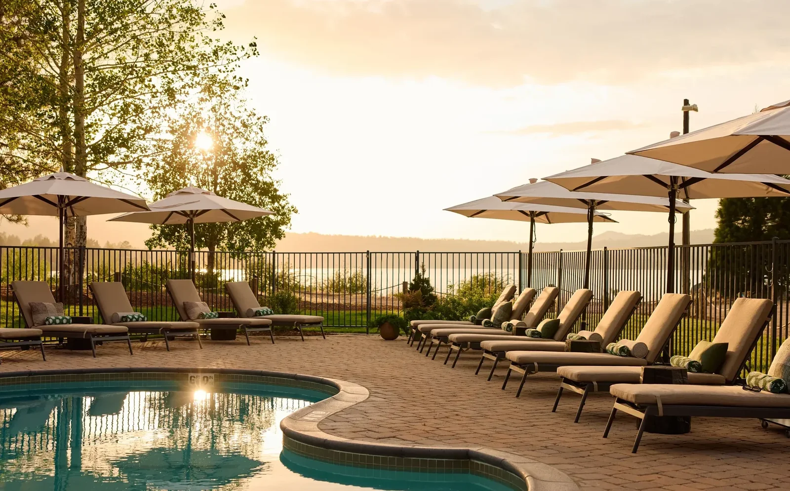 Hotel Marina Riviera — Big Bear, United States