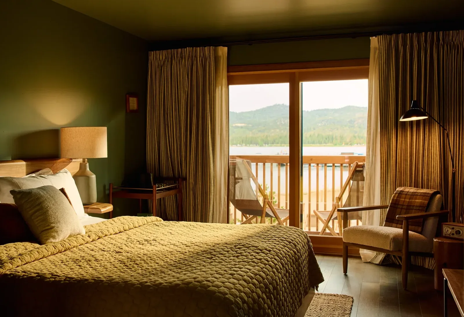 Hotel Marina Riviera — Big Bear, United States, photo 2