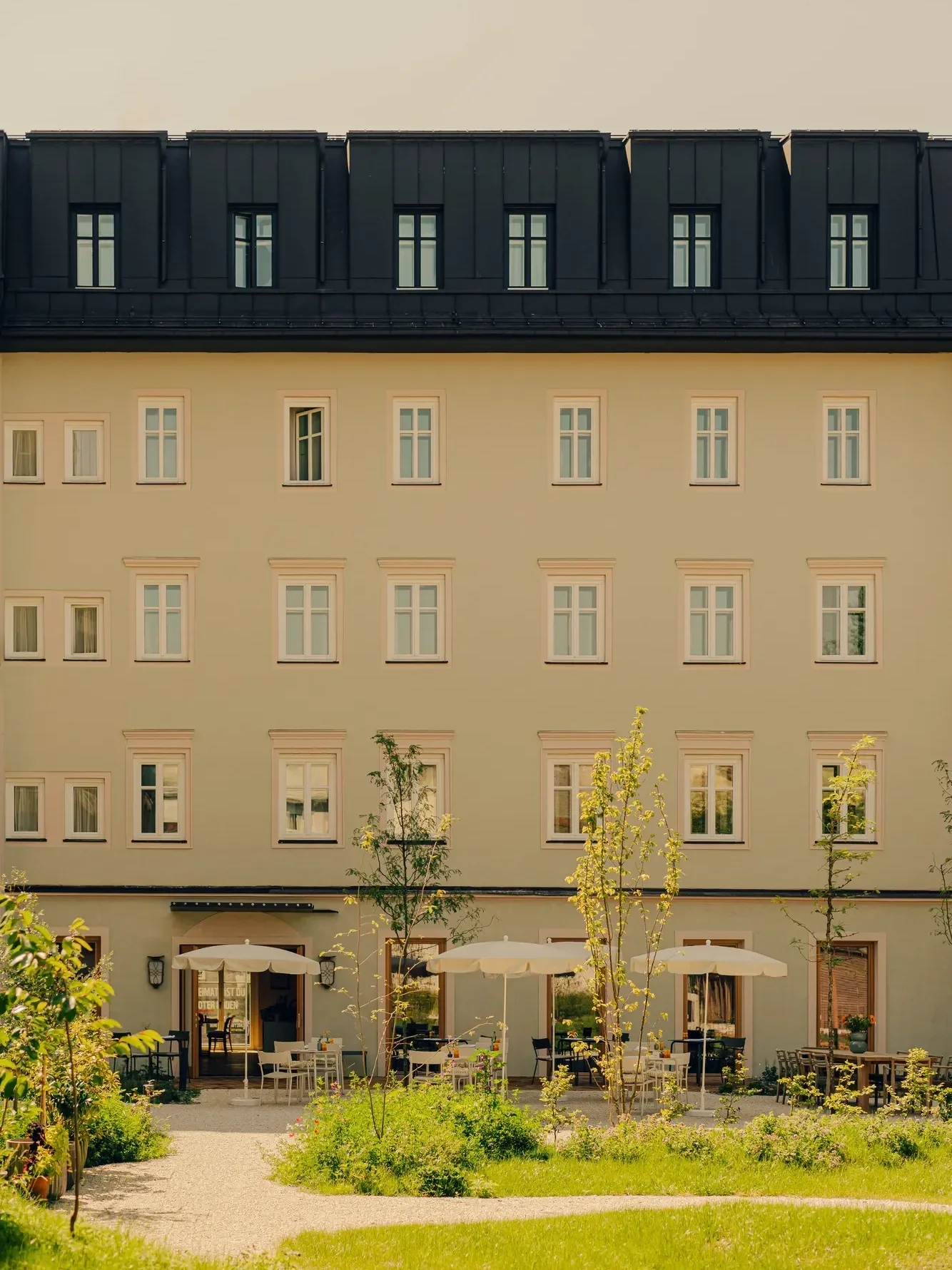 Hotel zum Hirschen — Salzburg, Austria, photo 2