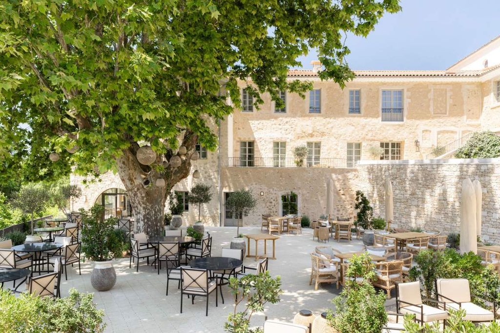 Le Couvent des Minimes — Mane, France