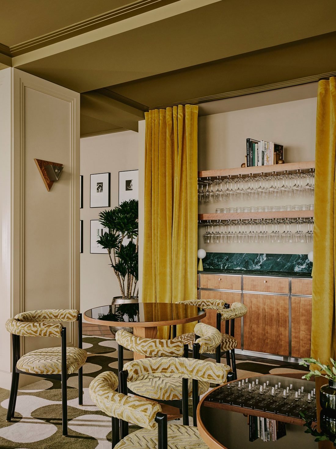 Locke am Platz — Zurich, Switzerland, photo 10