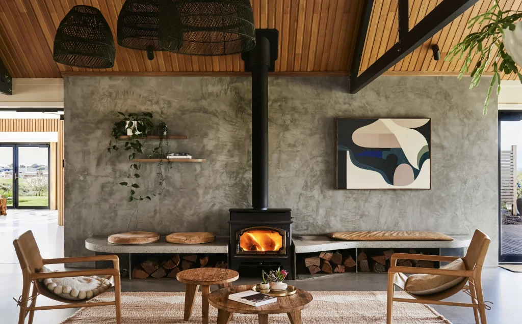 Lon Retreat — Geelong, Australia