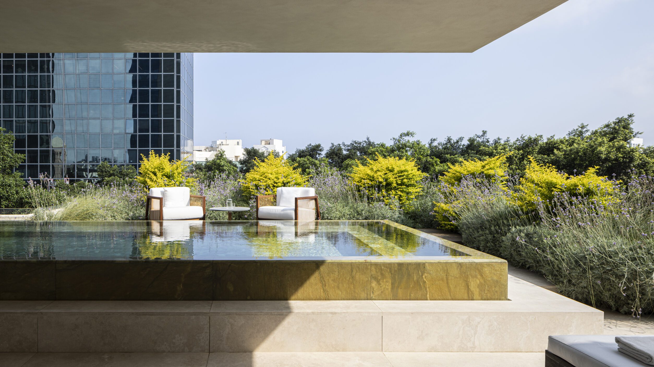 R48 Hotel and Garden — Tel Aviv, Israel