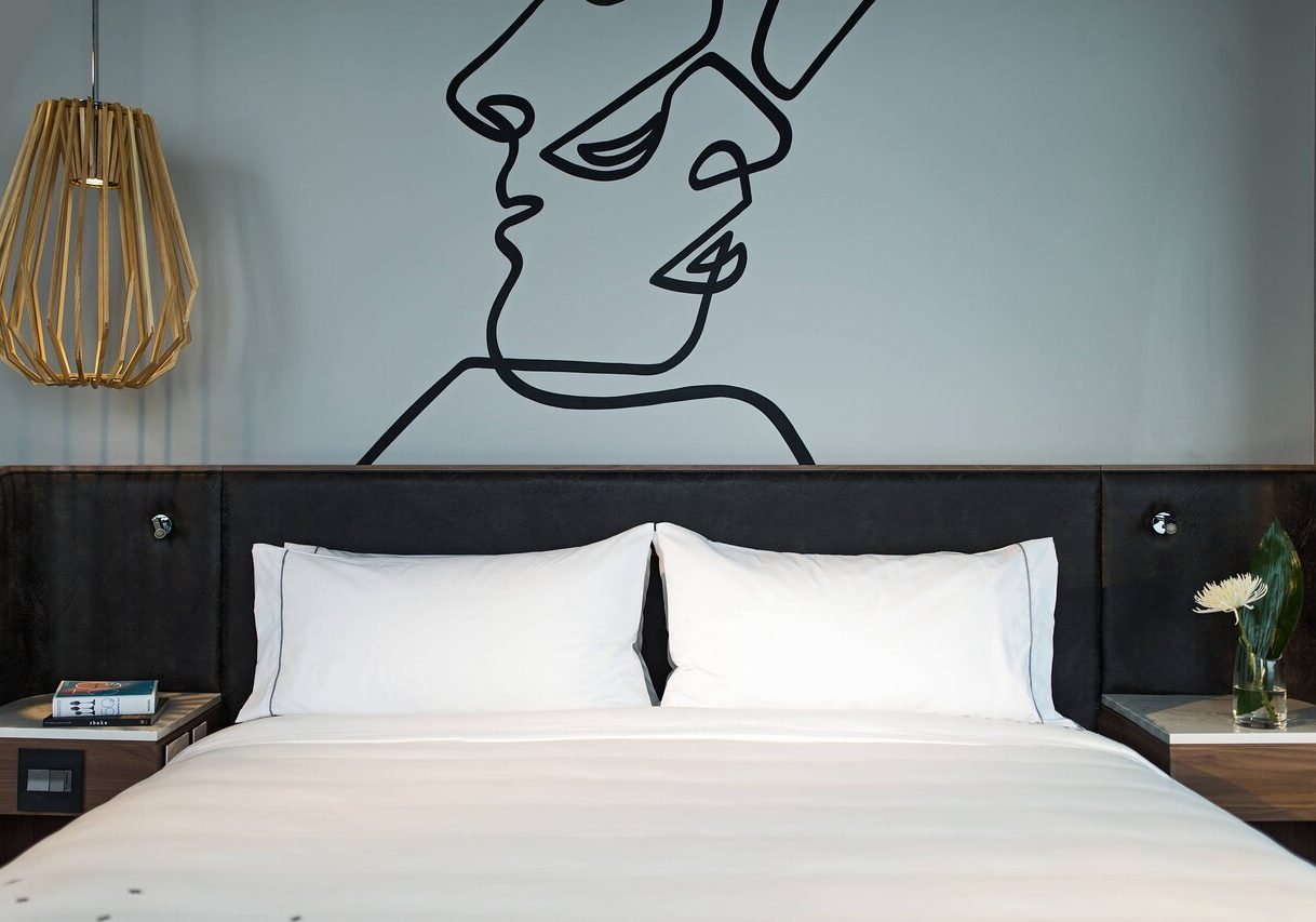 Renaissance Montreal Downtown Hotel — Montreal, Canada