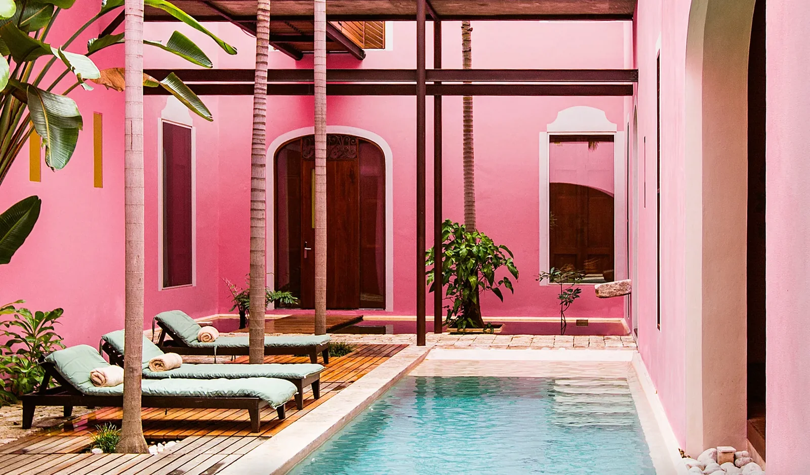 Rosas & Xocolate — Merida, Mexico