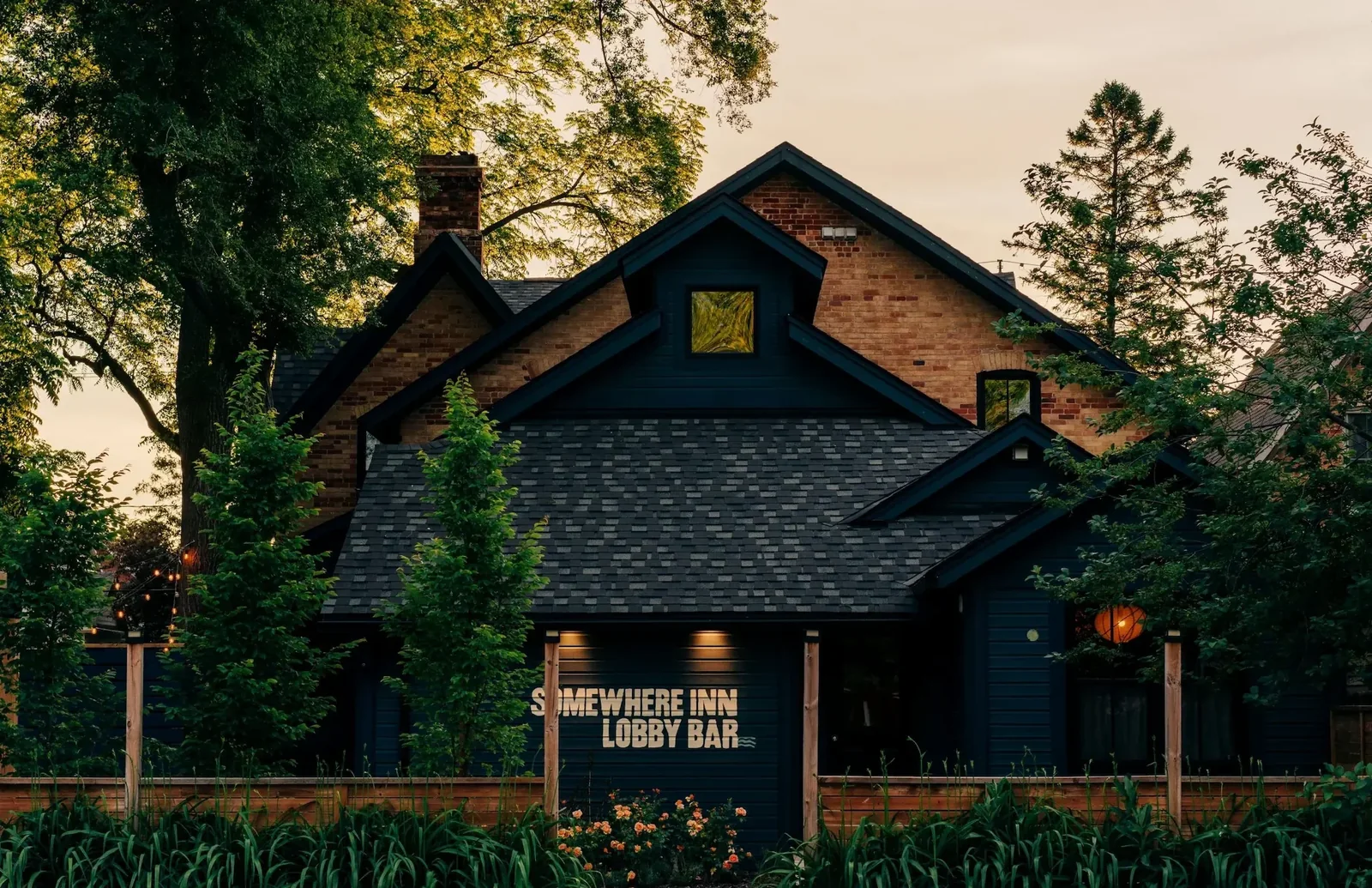 Somewhere Inn Collingwood — Collingwood, Canada
