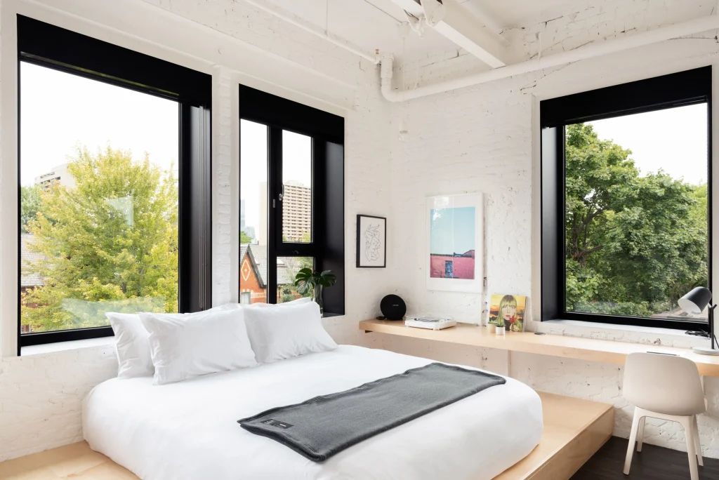 The Annex Hotel — Toronto, Canada