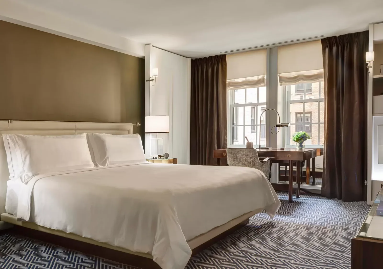 The Carlyle, A Rosewood Hotel — New York City, United States, photo 3