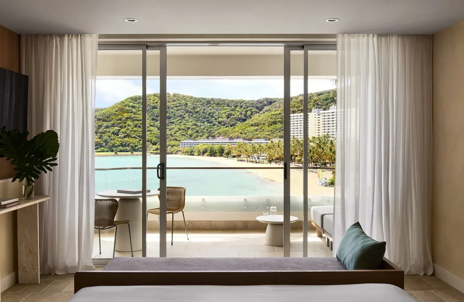The Sundays — Hamilton Island, Australia, photo 2