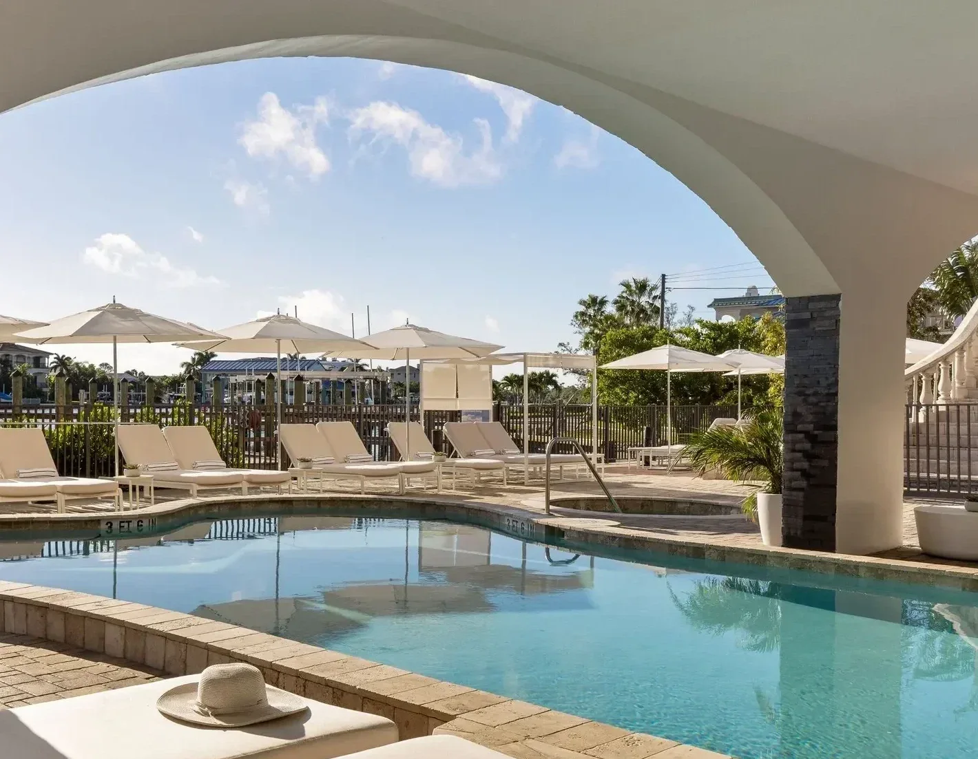 The Zamora Hotel — St Pete Beach, United States, photo 3
