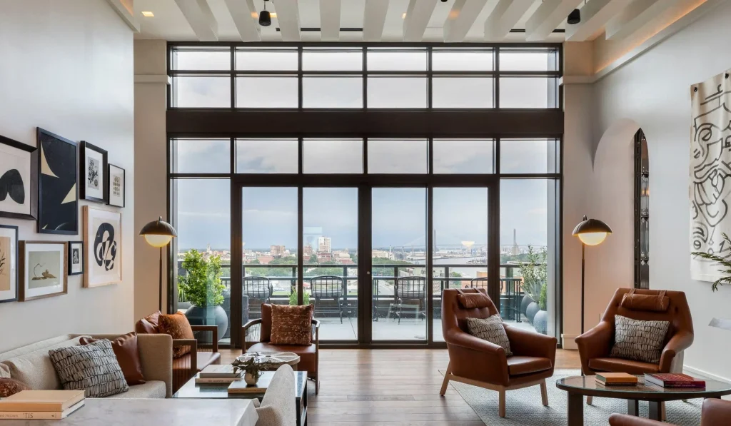 Thompson Savannah — Savannah, United States