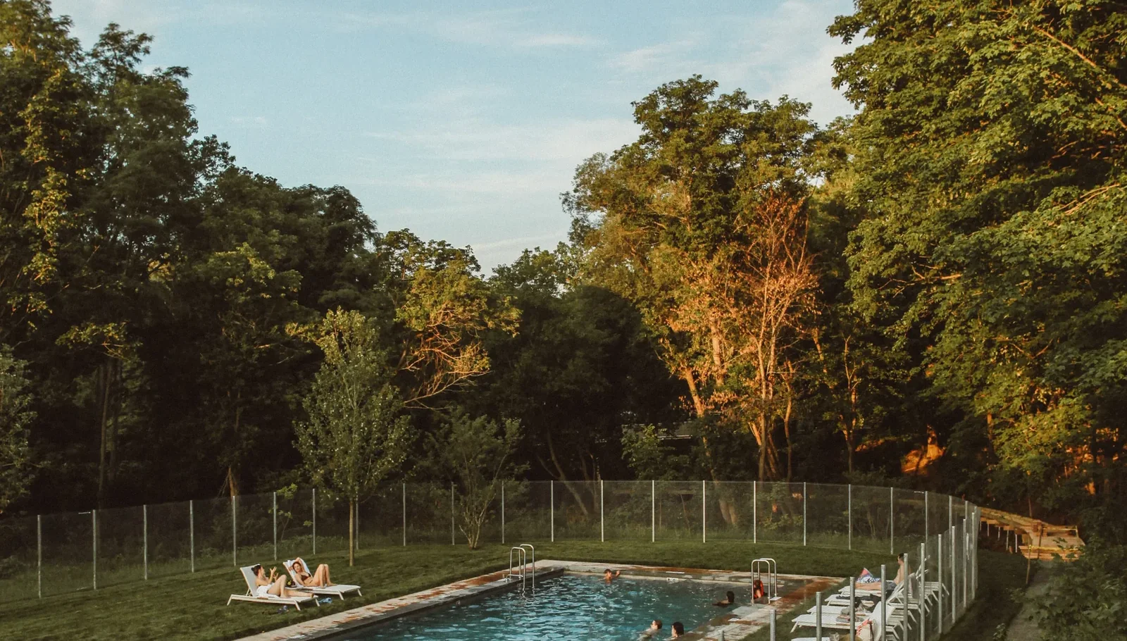 Tourists Hotel — North Adams, United States, photo 6
